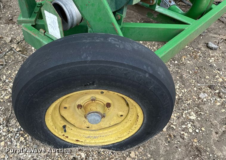 image for item NJ9287 Handlair 555 pneumatic grain conveyor