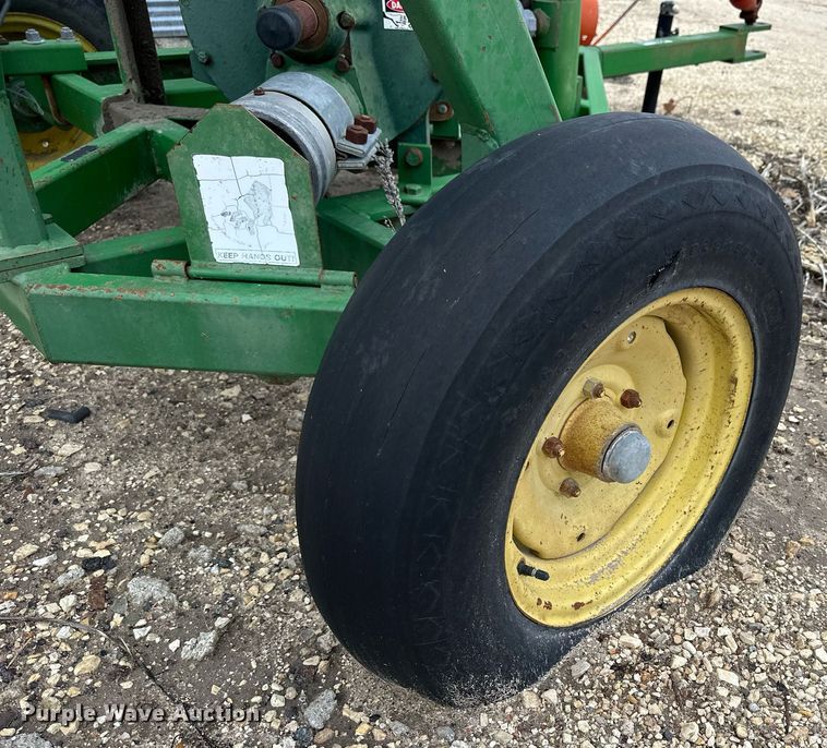 image for item NJ9287 Handlair 555 pneumatic grain conveyor