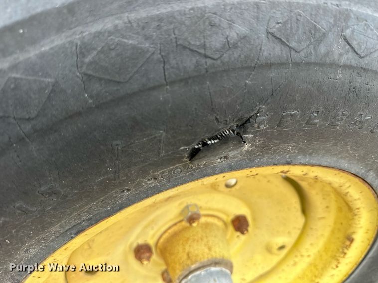 image for item NJ9287 Handlair 555 pneumatic grain conveyor