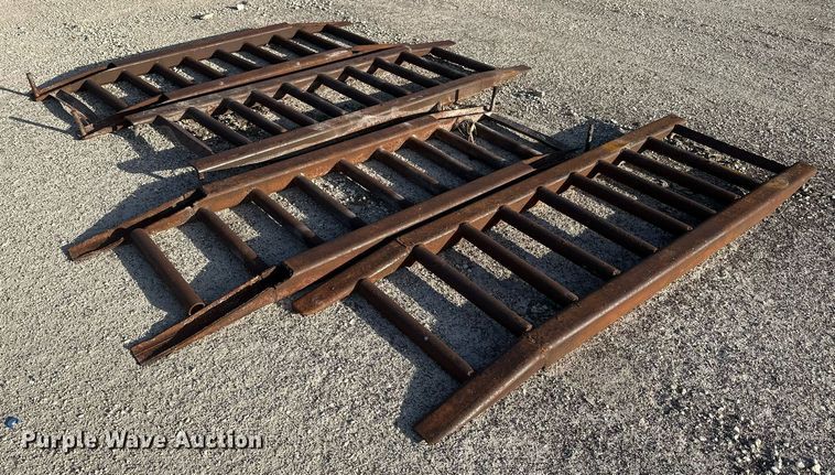 image for item NJ9289 Shieldag conveyor