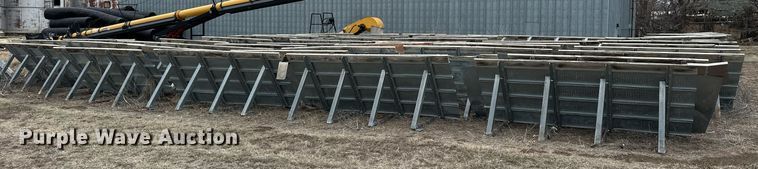 image for item NJ9290 Approximately 70 grain storage panels