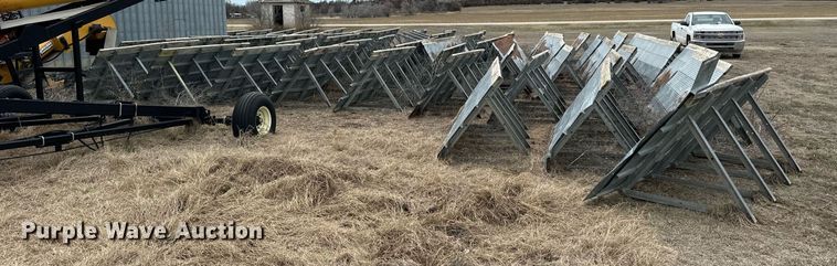 image for item NJ9290 Approximately 70 grain storage panels