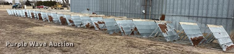 image for item NJ9290 Approximately 70 grain storage panels