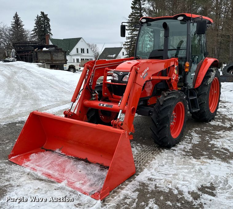 image for item NN9473 2021 Kubota M4-071D MFWD tractor