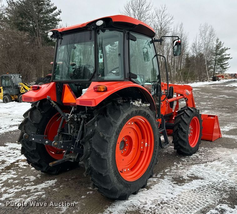 image for item NN9473 2021 Kubota M4-071D MFWD tractor
