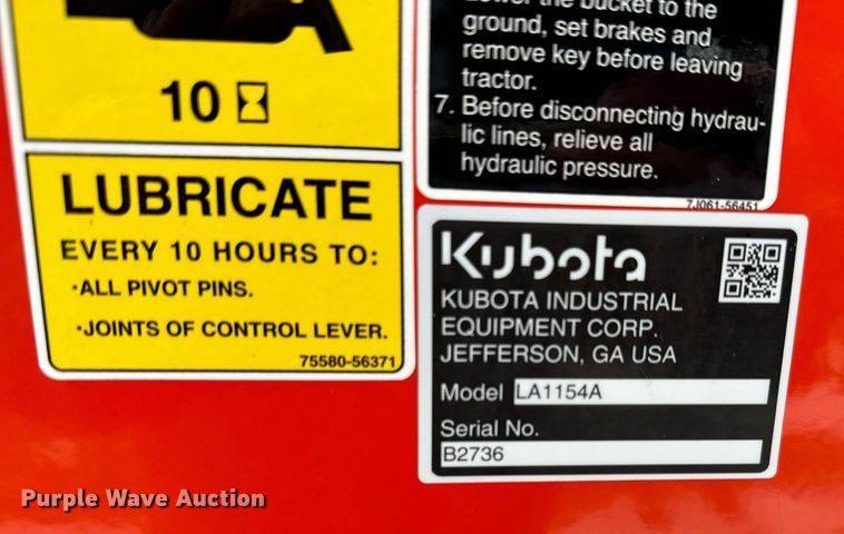 image for item NN9473 2021 Kubota M4-071D MFWD tractor