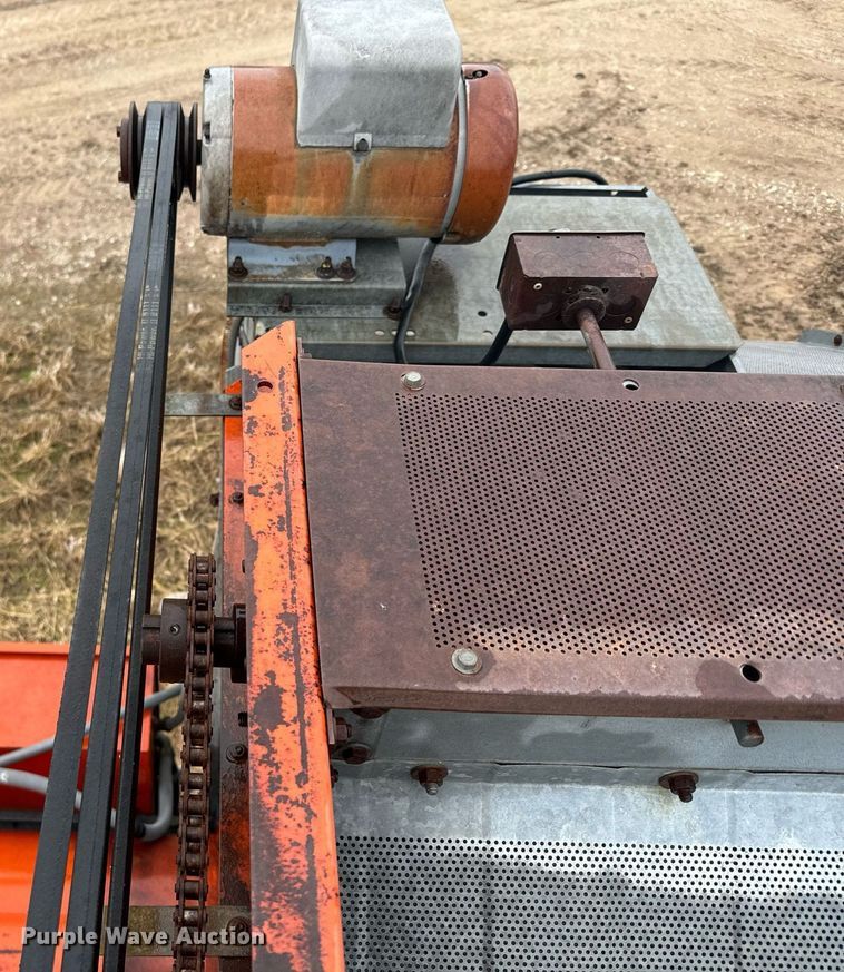 image for item NN9502 Farm Fans AB-250A grain dryer