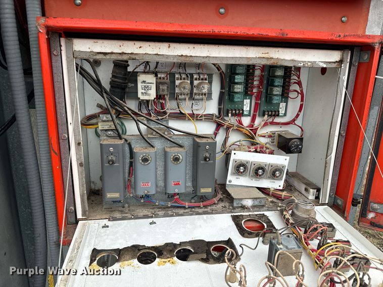 image for item NN9502 Farm Fans AB-250A grain dryer