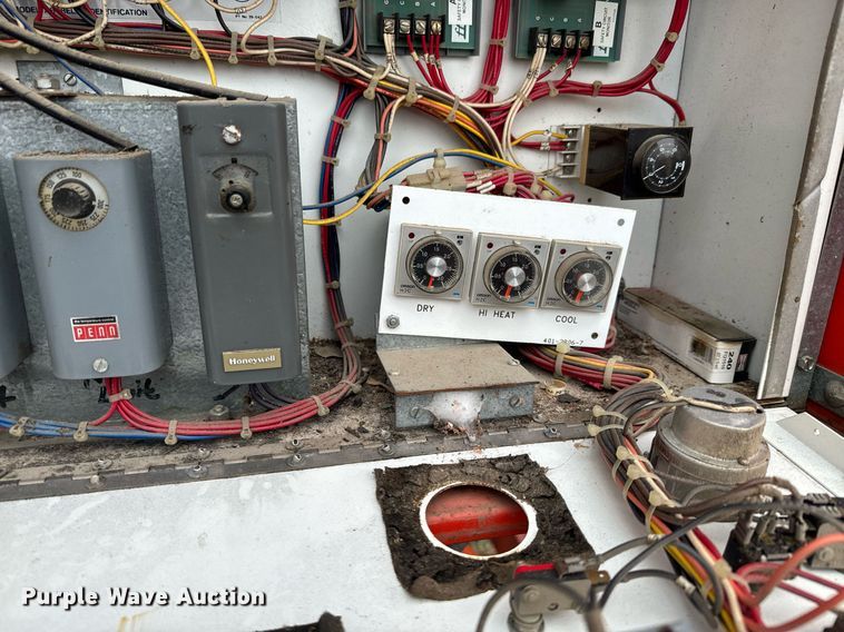 image for item NN9502 Farm Fans AB-250A grain dryer