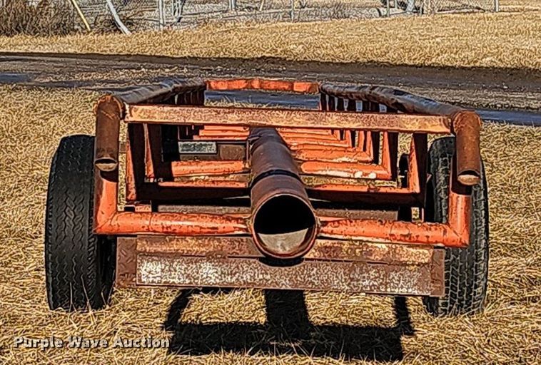 image for item NP9354 Round bale trailer