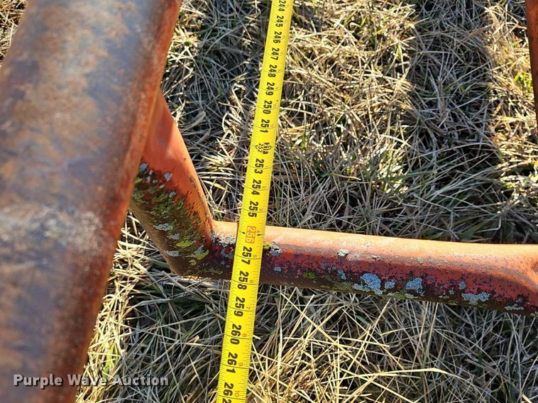 image for item NP9354 Round bale trailer