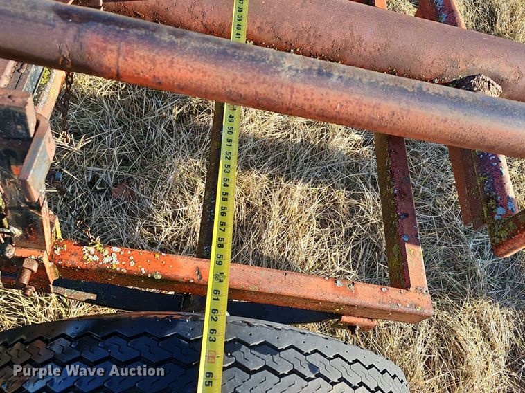 image for item NP9354 Round bale trailer