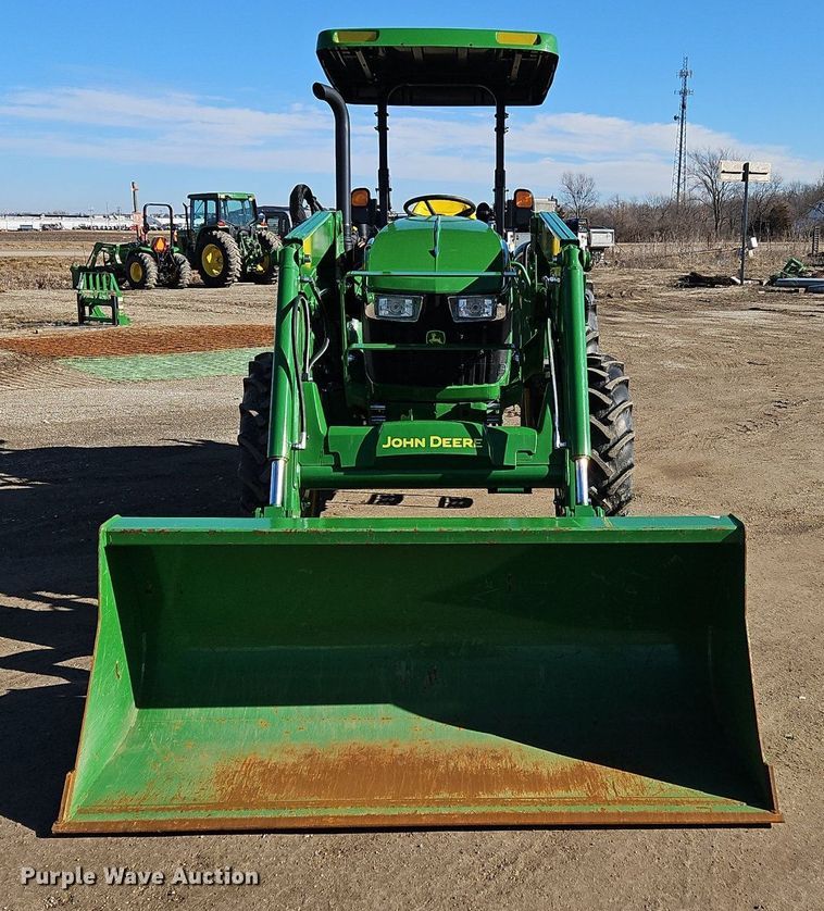 image for item NZ9149 2018 John Deere  5055E  MFWD tractor