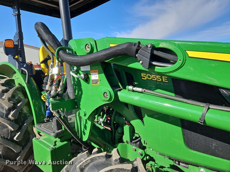 image for item NZ9149 2018 John Deere  5055E  MFWD tractor