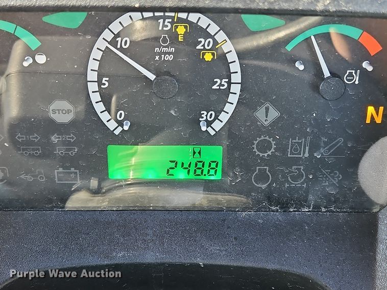 image for item NZ9149 2018 John Deere  5055E  MFWD tractor