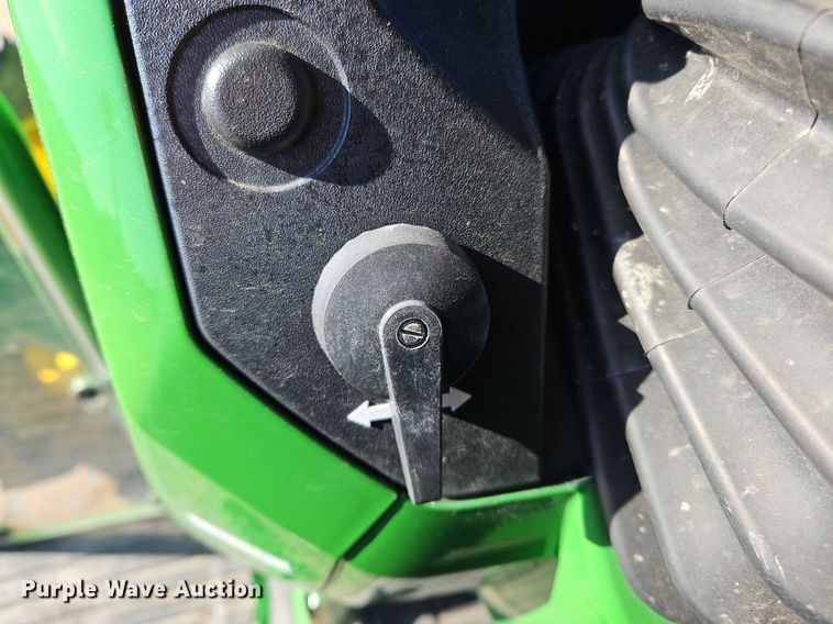 image for item NZ9149 2018 John Deere  5055E  MFWD tractor