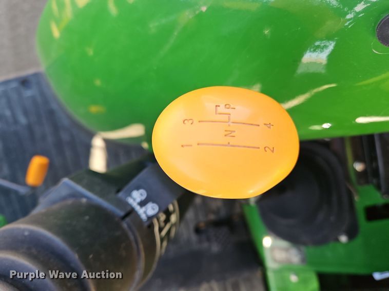 image for item NZ9149 2018 John Deere  5055E  MFWD tractor