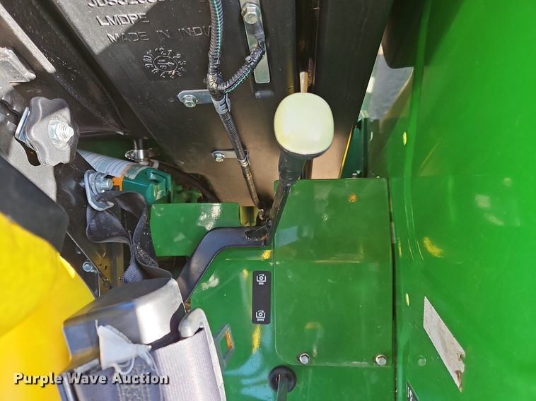 image for item NZ9149 2018 John Deere  5055E  MFWD tractor