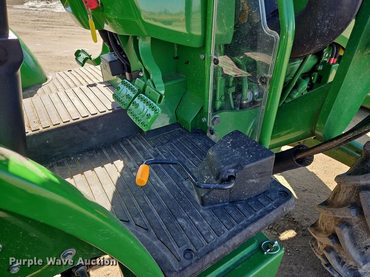 image for item NZ9149 2018 John Deere  5055E  MFWD tractor