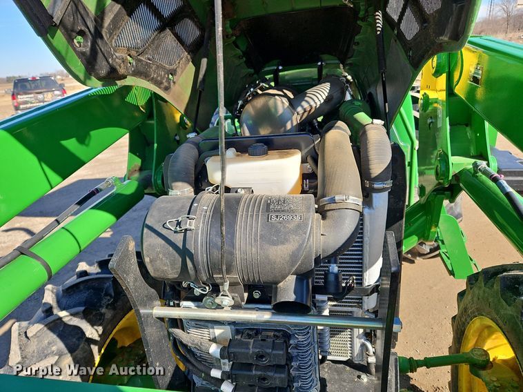 image for item NZ9149 2018 John Deere  5055E  MFWD tractor