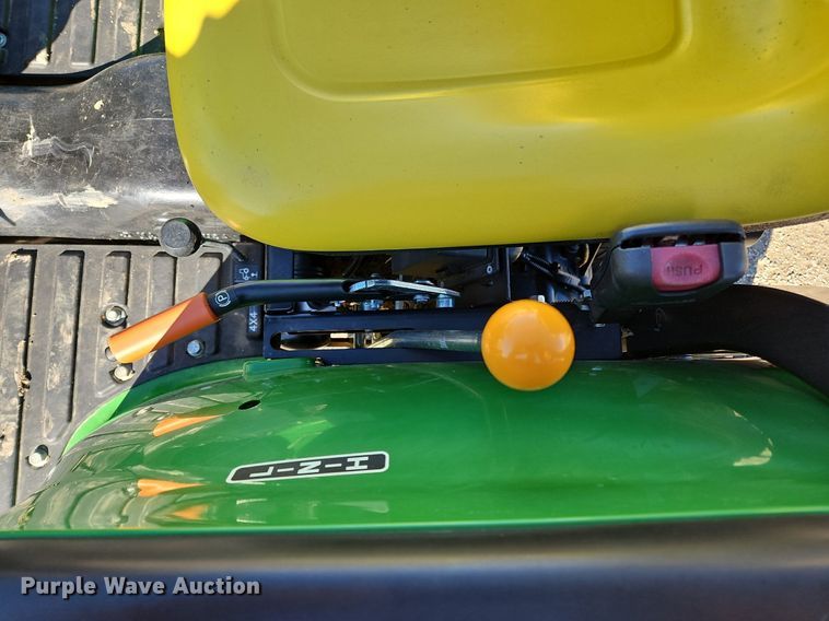 image for item NZ9150 2016 John Deere 3038E MFWD tractor