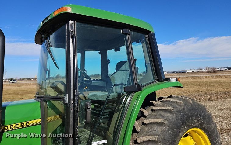 image for item NZ9151 1993 John Deere  6400 tractor