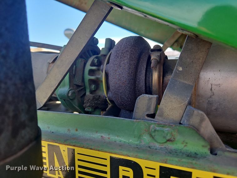 image for item NZ9151 1993 John Deere  6400 tractor