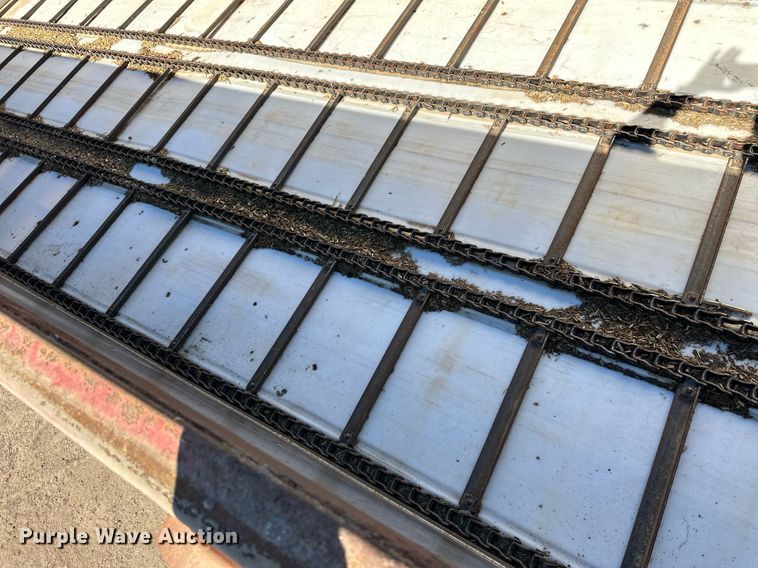 image for item OC9546 Meyer XTS3000 manure spreader