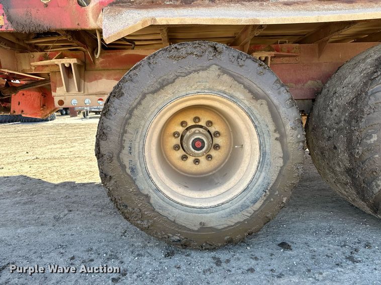 image for item OC9546 Meyer XTS3000 manure spreader