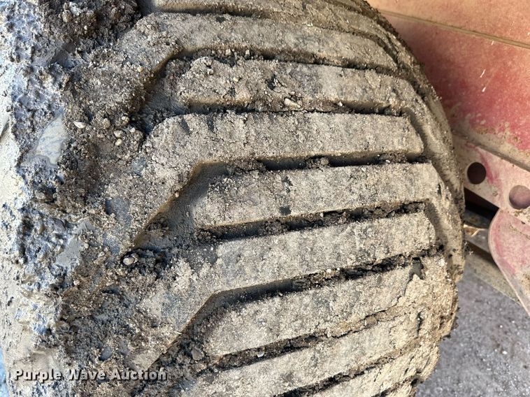 image for item OC9546 Meyer XTS3000 manure spreader