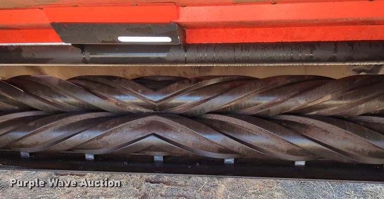 image for item OD9221 2019 Kubota DMC8540R swather / windrower