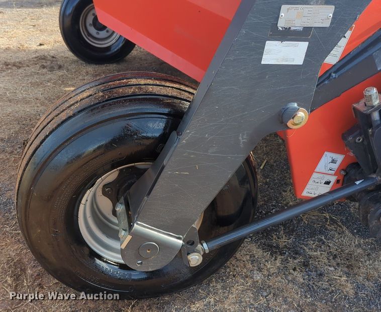 image for item OD9221 2019 Kubota DMC8540R swather / windrower