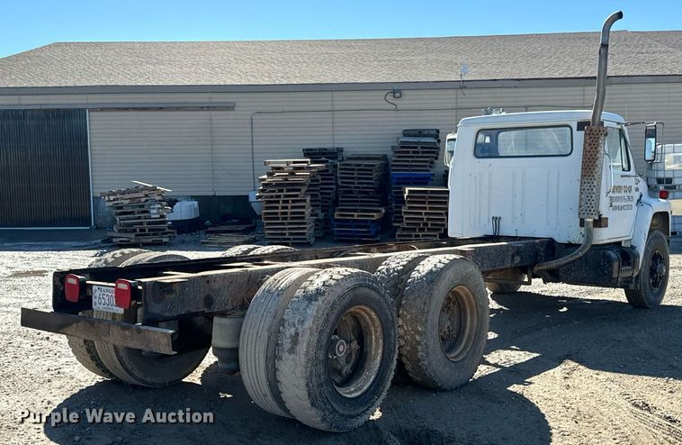 image for item OD9984 1984 International  1954 truck cab and chassis