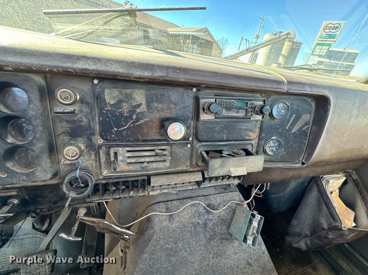 image for item OD9984 1984 International  1954 truck cab and chassis