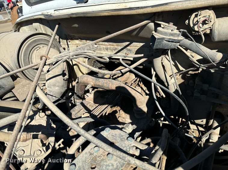 image for item OD9984 1984 International  1954 truck cab and chassis