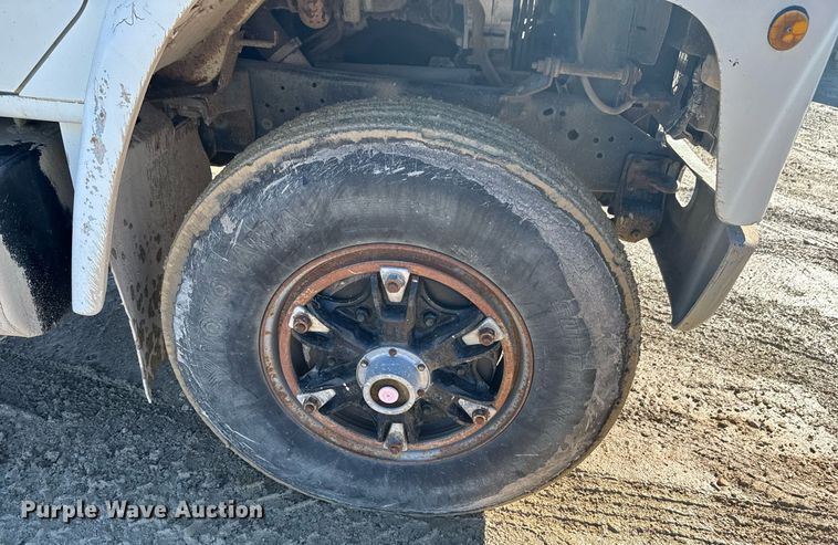 image for item OD9984 1984 International  1954 truck cab and chassis