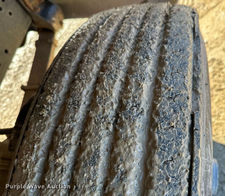 image for item OD9984 1984 International  1954 truck cab and chassis