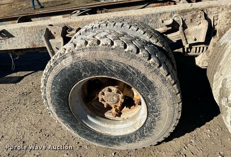 image for item OD9984 1984 International  1954 truck cab and chassis