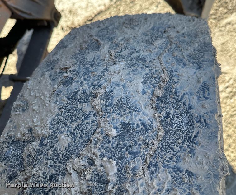 image for item OD9985 1998 Ford L9000 feed delivery truck