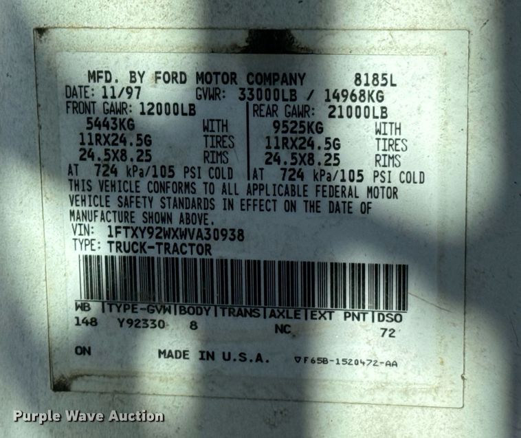 image for item OD9985 1998 Ford L9000 feed delivery truck