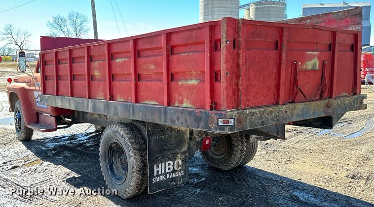image for item OD9987 1972 Ford F605 grain truck