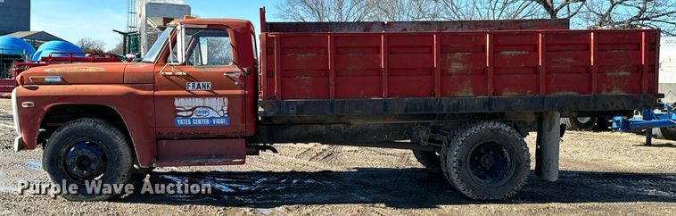 image for item OD9987 1972 Ford F605 grain truck