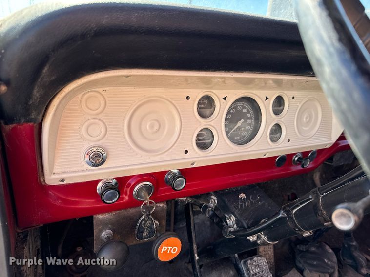 image for item OD9987 1972 Ford F605 grain truck