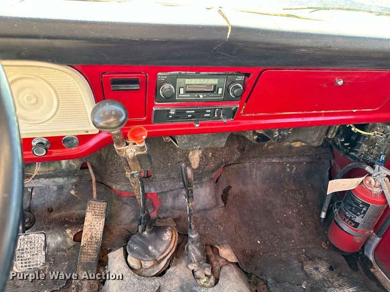 image for item OD9987 1972 Ford F605 grain truck