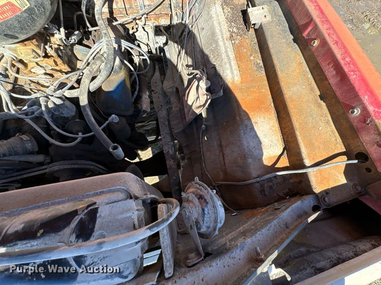 image for item OD9987 1972 Ford F605 grain truck