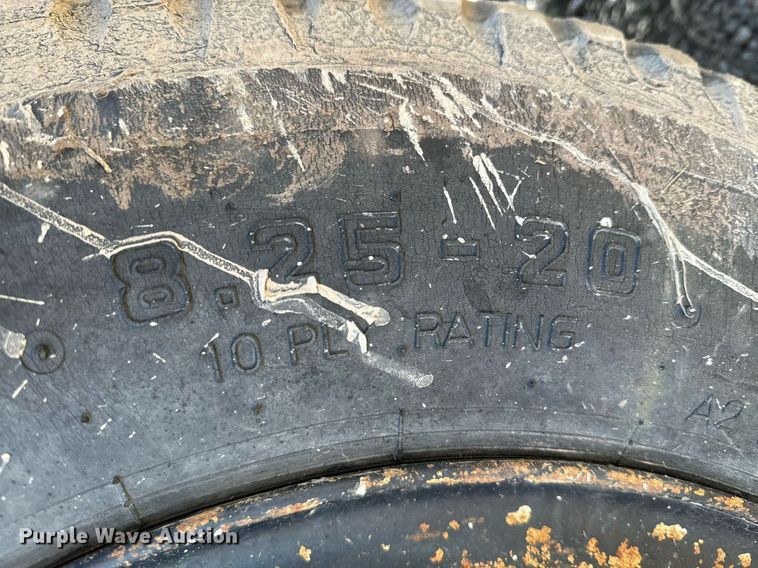 image for item OD9987 1972 Ford F605 grain truck