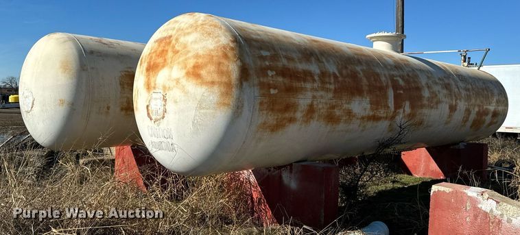 image for item OD9993 (2) Anhydrous ammonia tanks