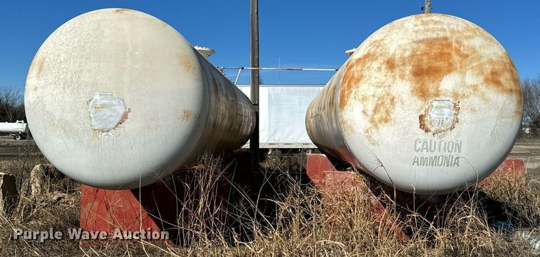 image for item OD9993 (2) Anhydrous ammonia tanks