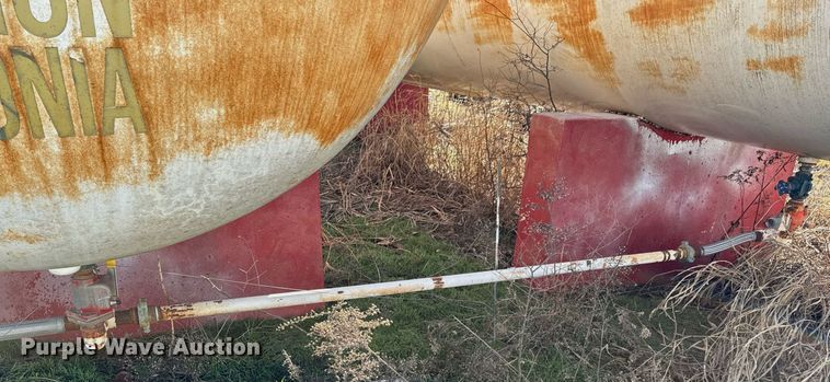 image for item OD9993 (2) Anhydrous ammonia tanks