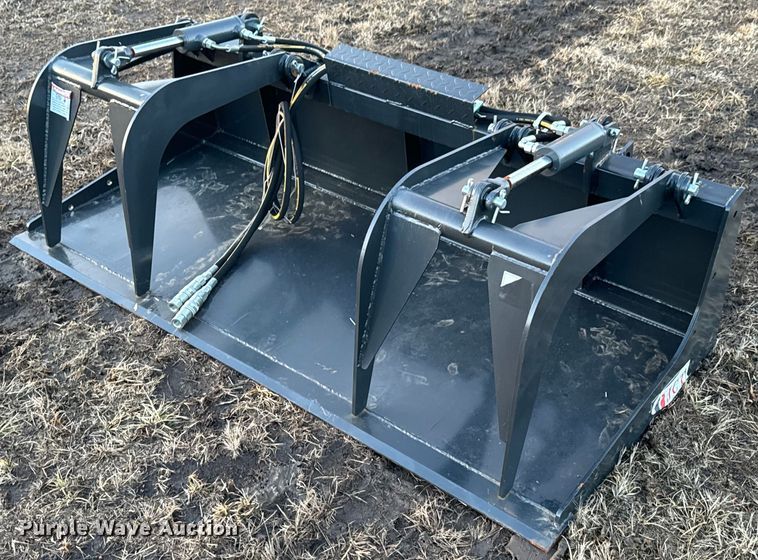 image for item OJ9398 JCT skid steer grapple bucket